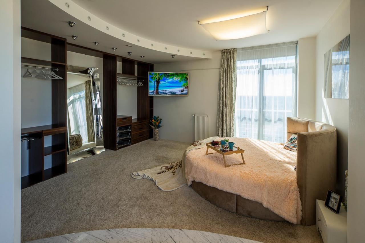 Skyhouse Riga Private Penthouse And Spa Kültér fotó