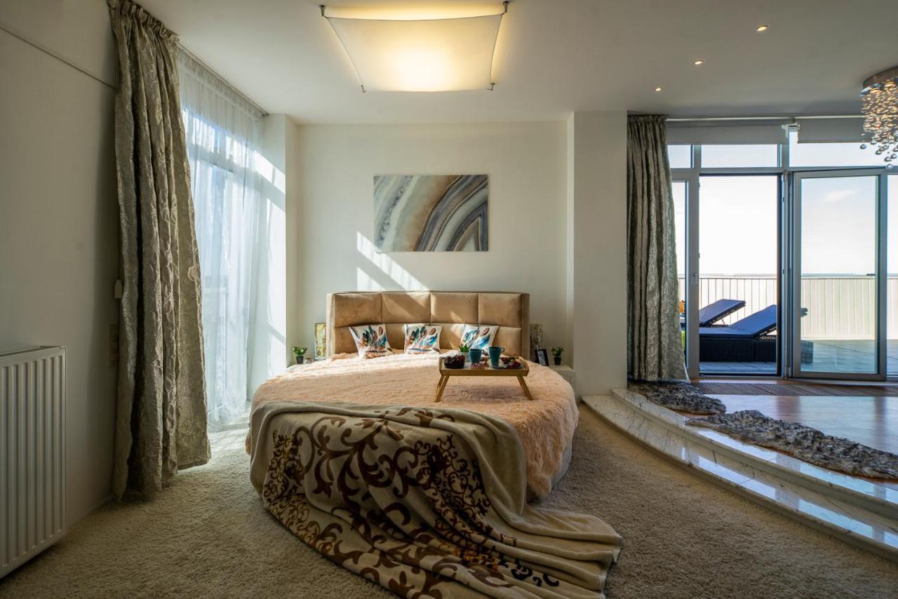 Skyhouse Riga Private Penthouse And Spa Kültér fotó
