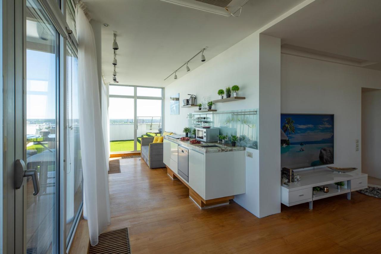 Skyhouse Riga Private Penthouse And Spa Kültér fotó